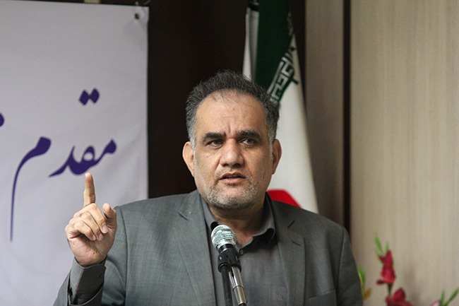 عزت مطبوعات خط قرمز من در شورای شهر است/ اجازه ندهیم کسانی که تبلیغات میلیاردی می کنند وارد شورای شهر شوند عزت مطبوعات خط قرمز من در شورای شهر است/ اجازه ندهیم کسانی که تبلیغات میلیاردی می کنند وارد شورای شهر شوند