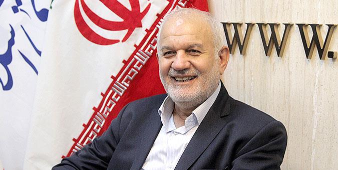 فقط ۱۹ درصد کارکنان منطقه ویژه اقتصادی پتروشیمی بومی هستند فقط ۱۹ درصد کارکنان منطقه ویژه اقتصادی پتروشیمی بومی هستند
