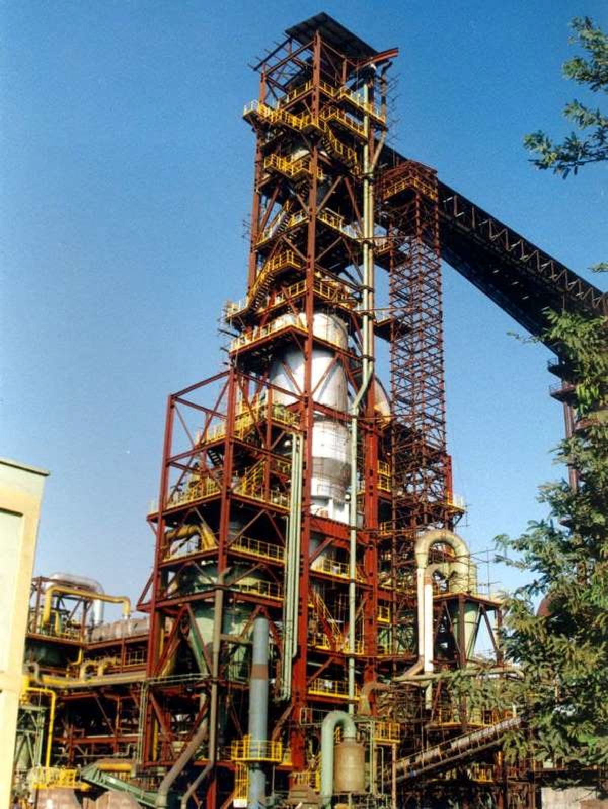 محدودیتهای پیشروی فولاد خوزستان محدودیتهای پیشروی فولاد خوزستان