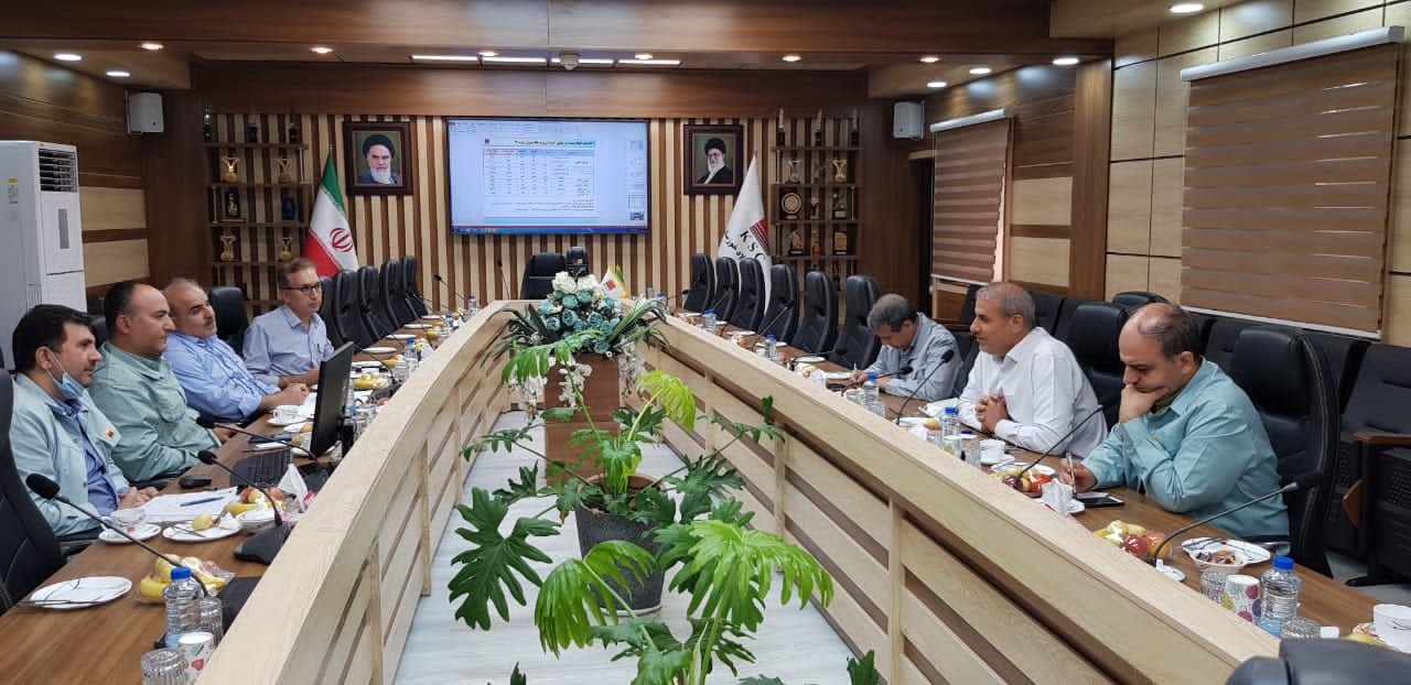 جلسه پیگیری وضعیت پیشرفت پروژه‌های توسعه‌ای شرکت فولاد خوزستان