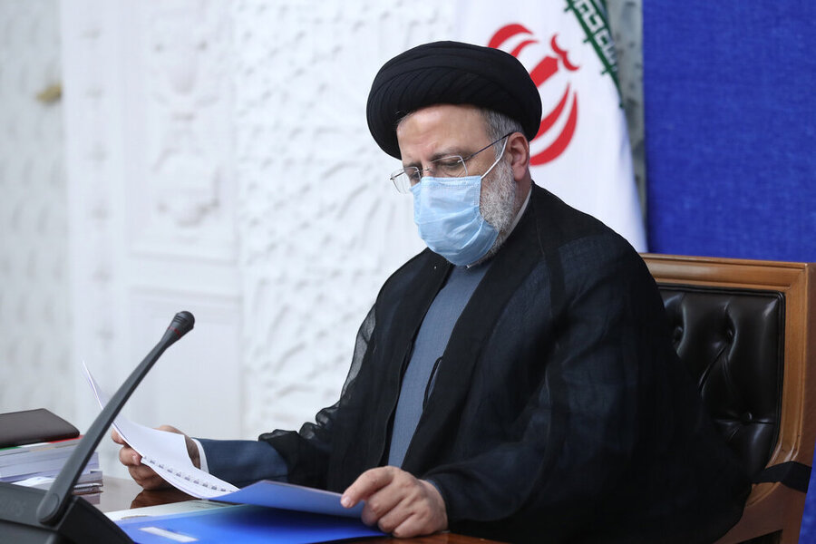دورنمای روشن بازار سرمایه در گرو شفافیت دورنمای روشن بازار سرمایه در گرو شفافیت