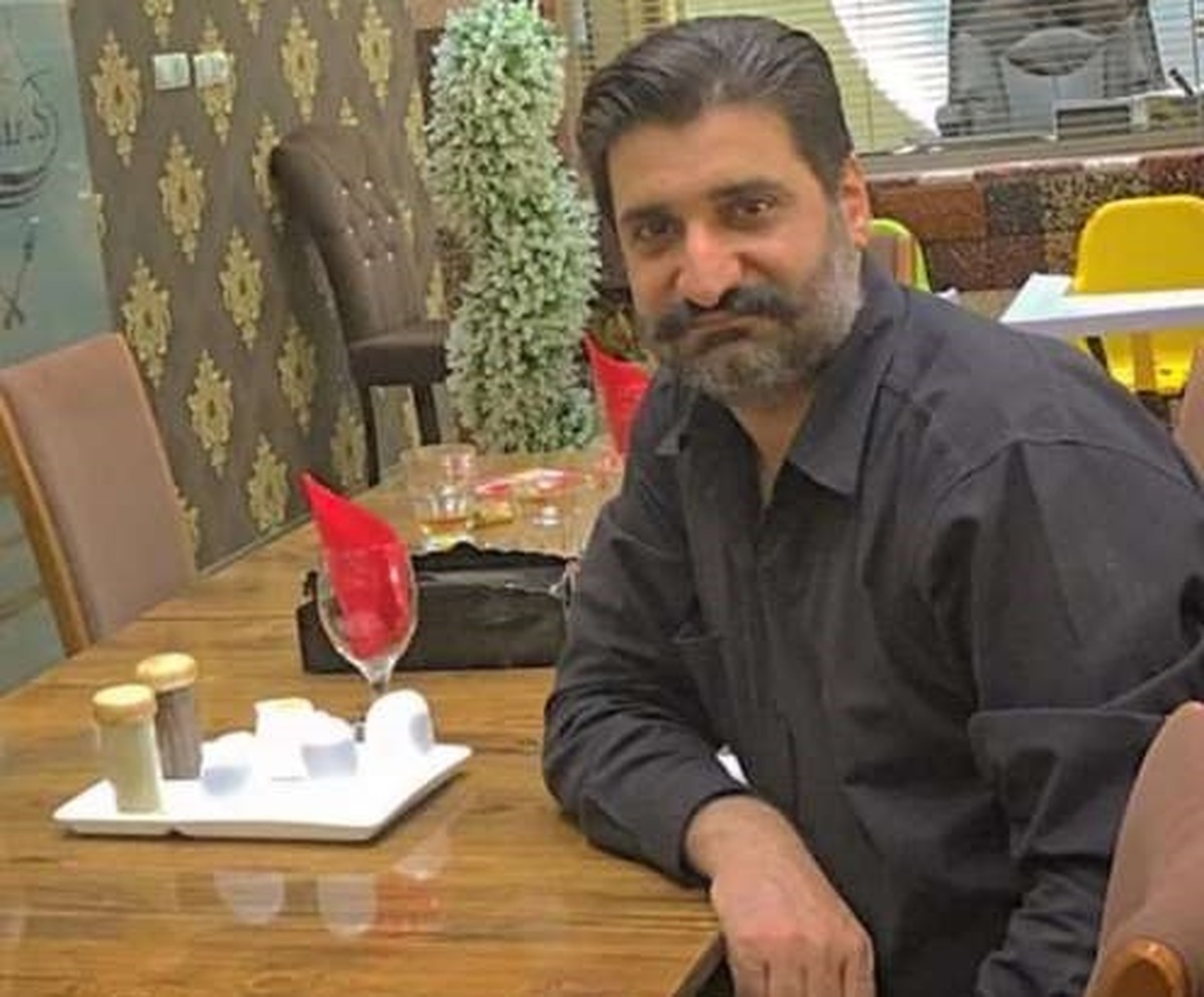 نبش قبر عبدالباقی توسط خانواده قربانی متروپل نبش قبر عبدالباقی توسط خانواده قربانی متروپل