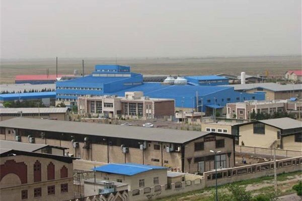 فسخ ۳۳۸ قرارداد واگذاری اراضی صنعتی در خوزستان