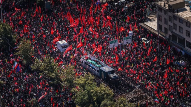 صلابت ایران در قامت یک وداع
